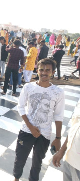Aryavart Katewadiya, 20, India