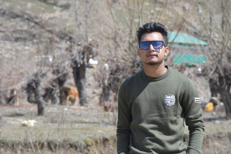 Tarun Bose, 18, India