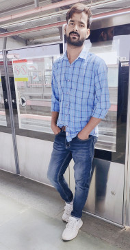 Dilshad Khan, 24, India