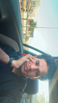 Thasveer, 27, Qatar