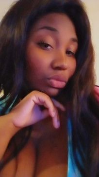 Aziza Bell, 24, United States