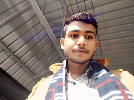 Deepak Nishad, 21, India