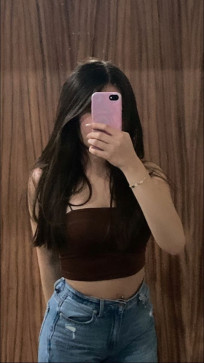 Lily Wright, 25, India