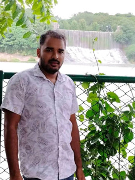 Chand Ji, 22, Maldives