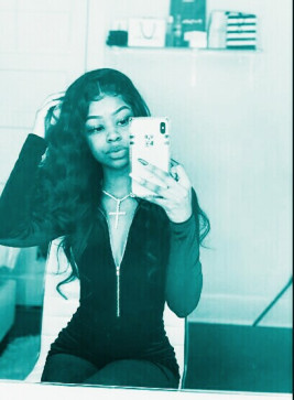 Ciarra Georges, 18, Bahamas