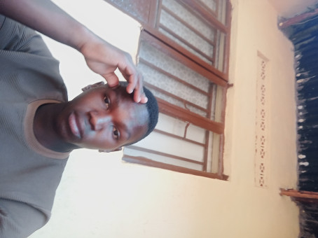 Katende Allan, 18, Uganda