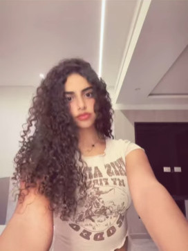 Rana009, 21, United Kingdom