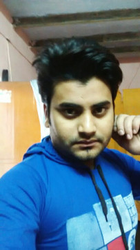 Faiz, 30, India
