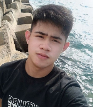 Andrew, 21, Philippines