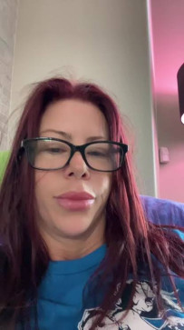 Vicky Jones, 44, United States