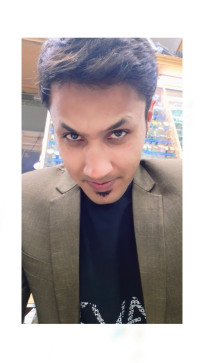 Khani Khan, 28, Qatar