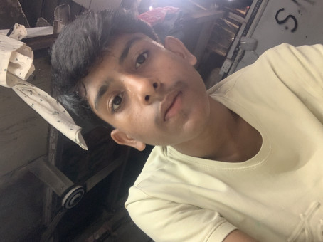 Faizan Shaikh, 19, India