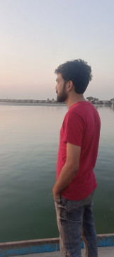 Faiz, 22, India