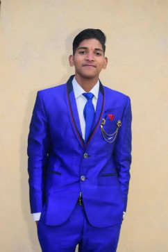 Amit, 20, India