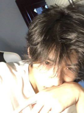 Chuleun, 18, Australia