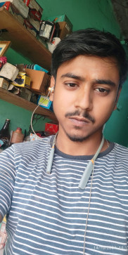 Soureen, 25, India