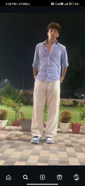 Harhsittt, 21, India