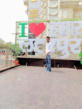 Pankaj Maurya, 18, India