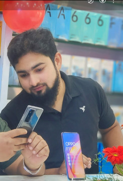 Shaaz, 28, India