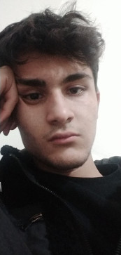 Tahir, 18, Turkey