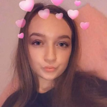 Sarah, 28, United States