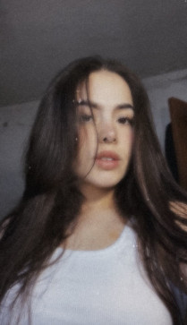 Kassandra B, 21, Greece