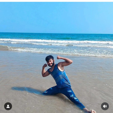 Akash, 19, India