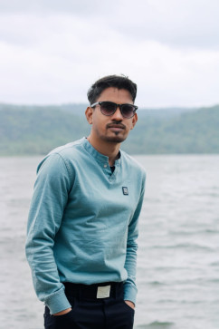Ritesh, 25, India