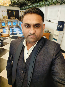 Yogi, 34, India
