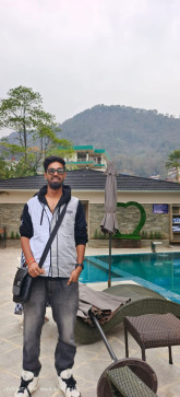Anuj Tiwari, 18, India