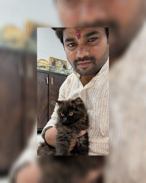 Akio, 27, India