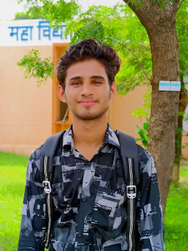 Sunil Kumar, 18, India