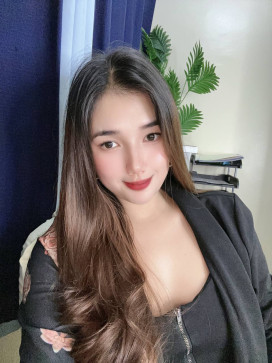 , 30, United Kingdom