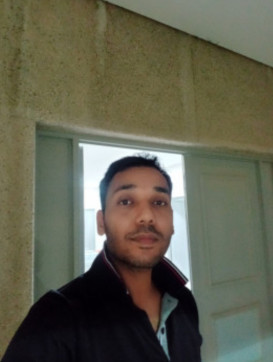 AB, 18, India