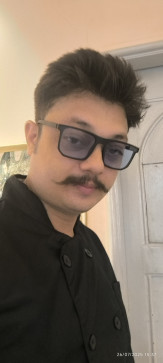 Manoj, 33, India
