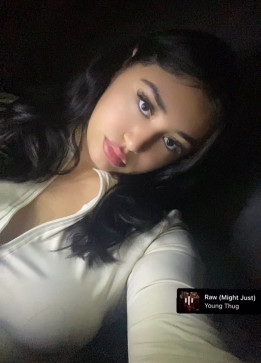 Marie, 19, United States