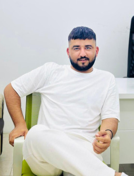 AAZIB RASHID, 18, United Arab Emirates