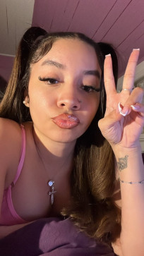Brendah, 26, United States