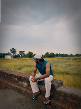 Fardin, 21, India