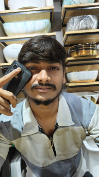 Nitesh Yadav, 18, India
