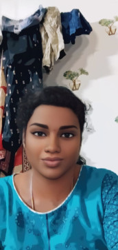Bommichennai, 32, India