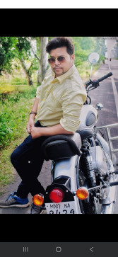 Ravi, 30, India