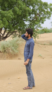 Jay, 22, India