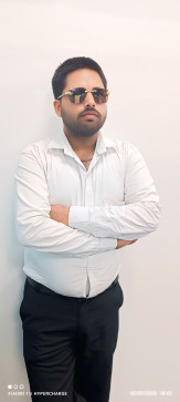 Shiv Sagar, 25, India