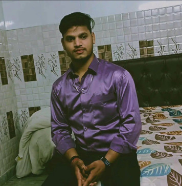 Shivam, 25, India
