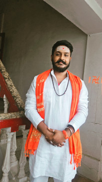 Vaibhav, 27, India