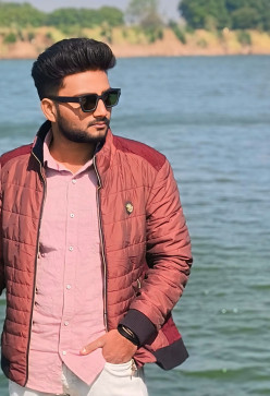 Aktar, 20, India