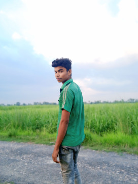 Shashi Kumar Mandal, 18, India