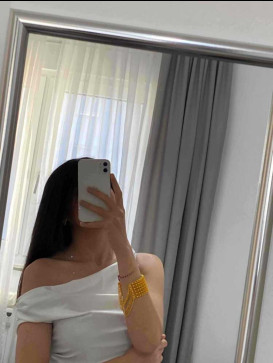 NotYours, 19, France