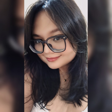 Centuari Centuari, 26, Philippines